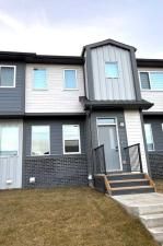 754 Wolf Willow Boulevard SE Calgary AB T2X 5R4 MLS #A2271274 MLS #A2271274 image #0