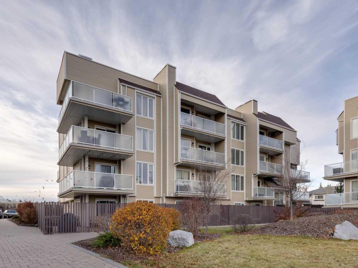 206, 3737 42 Street NW Calgary AB T3A 2M8 MLS #A2271402 MLS #A2271402 image #0