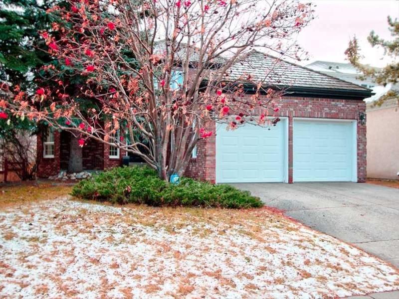 6967 Christie Estate Boulevard SW Calgary AB T3H 2S5 MLS #A2271410 MLS #A2271410 image #0