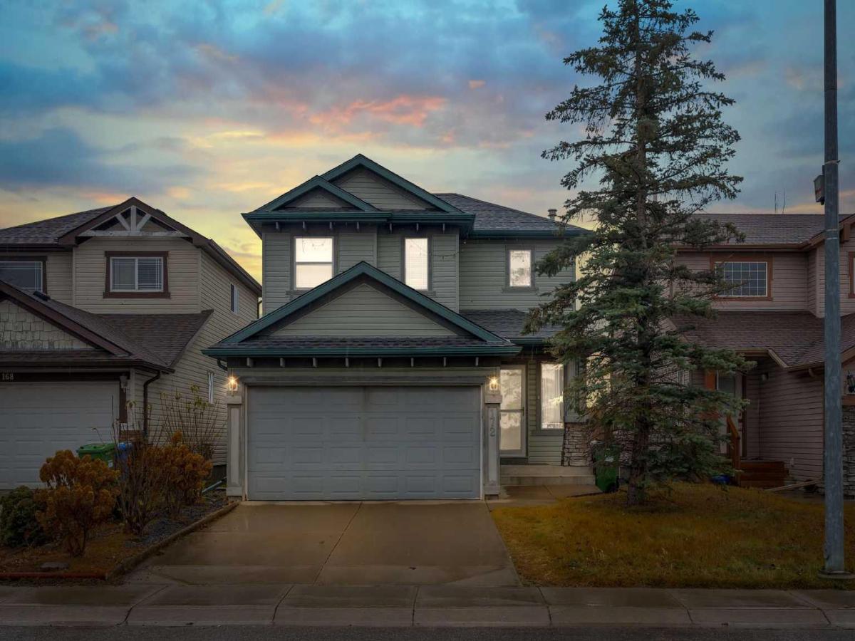 172 Covehaven Road NE Calgary AB T3K 5W7 MLS #A2271470 MLS #A2271470 image #0