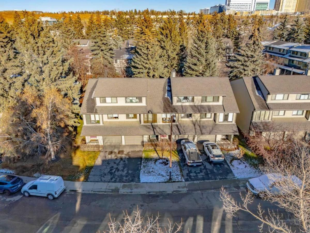116 Point Drive NW Calgary AB T3B5B3 MLS #A2271488 MLS #A2271488 image #0