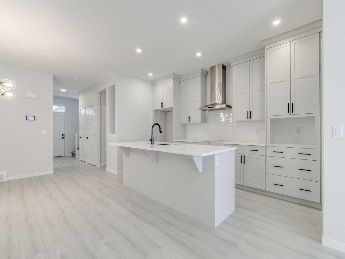 MLS #A2272147 image #0