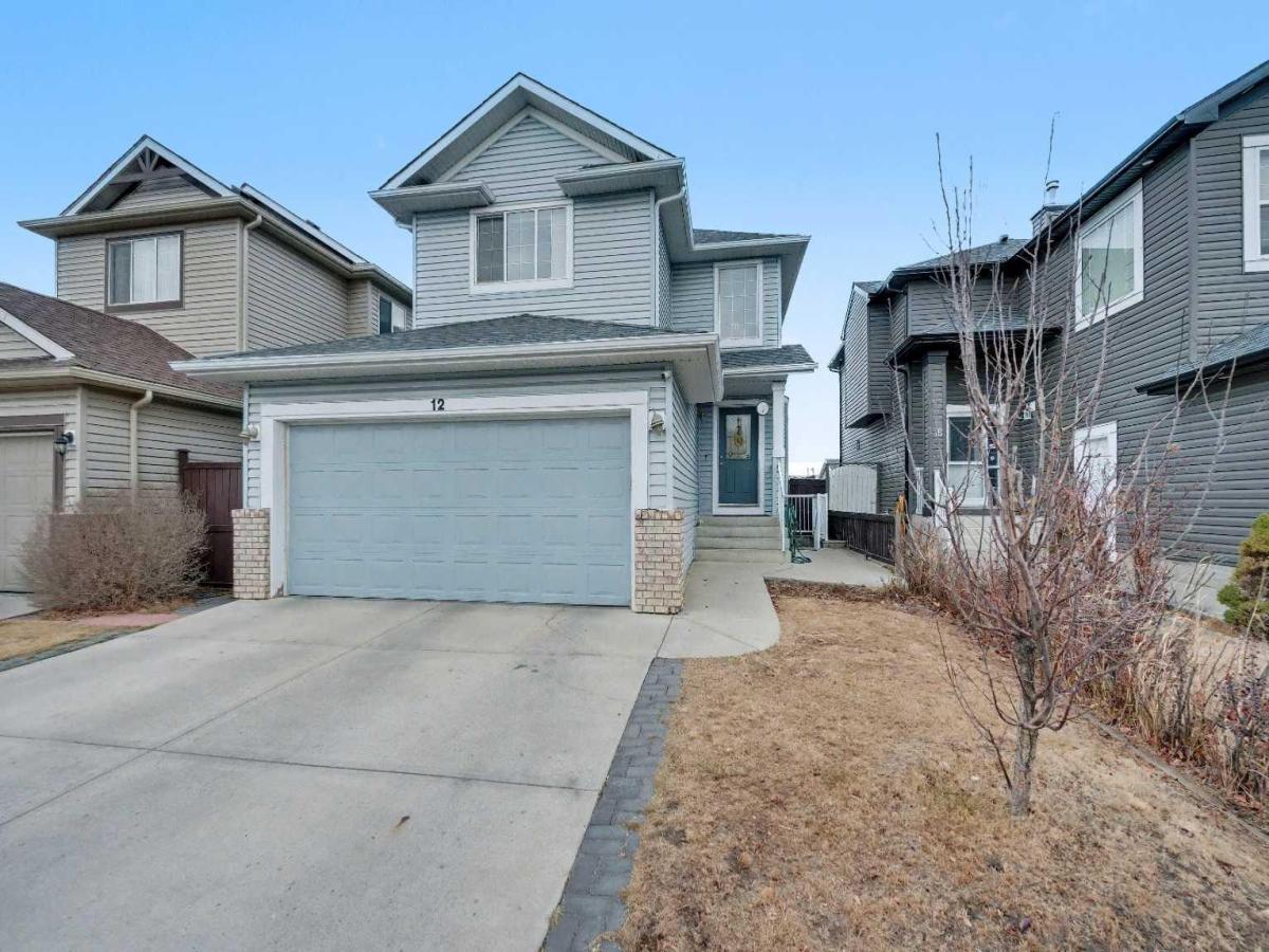 12 Tarawood Grove NE Calgary AB T3J 5A7 MLS #A2272363 MLS #A2272363 image #0