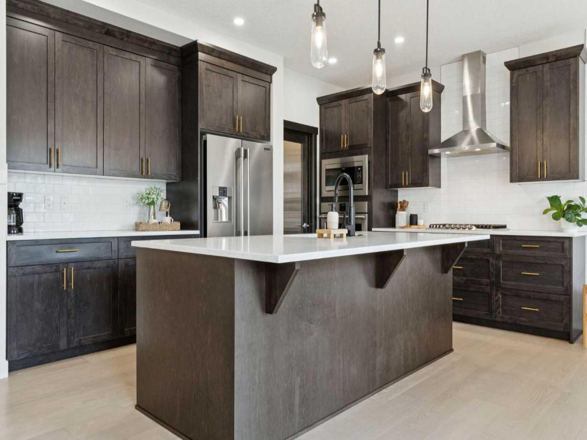 MLS #A2272397 image #0