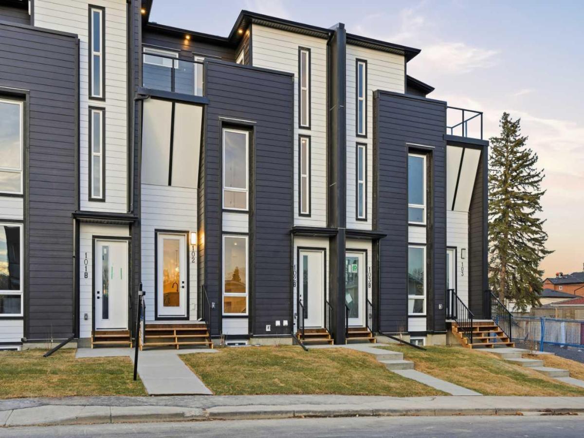 102, 212 32 Avenue NE Calgary AB T2E 2G7 MLS #A2272453 MLS #A2272453 image #0