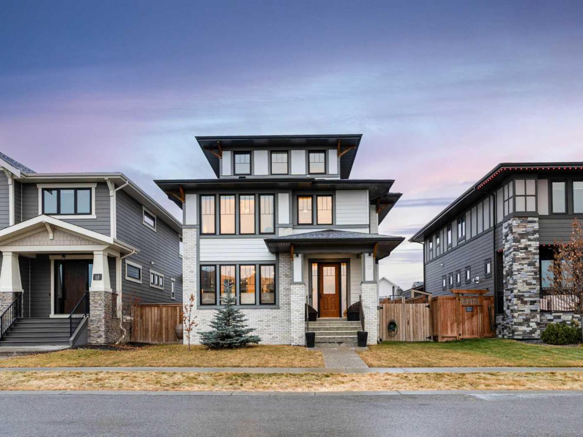 MLS #A2273260 image #0