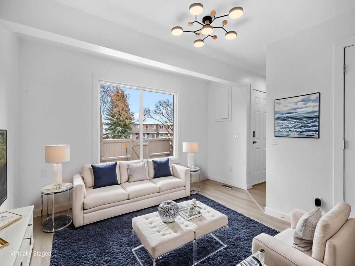 10, 1055 72 Avenue NW Calgary AB T2K 5S4 MLS #A2273345 MLS #A2273345 image #0