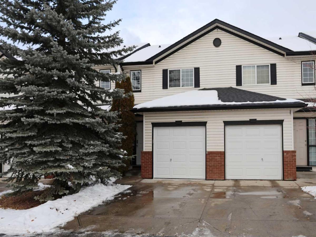 322 Country Village Cape NE Calgary AB T3K 5X2 MLS #A2273490 MLS #A2273490 image #0