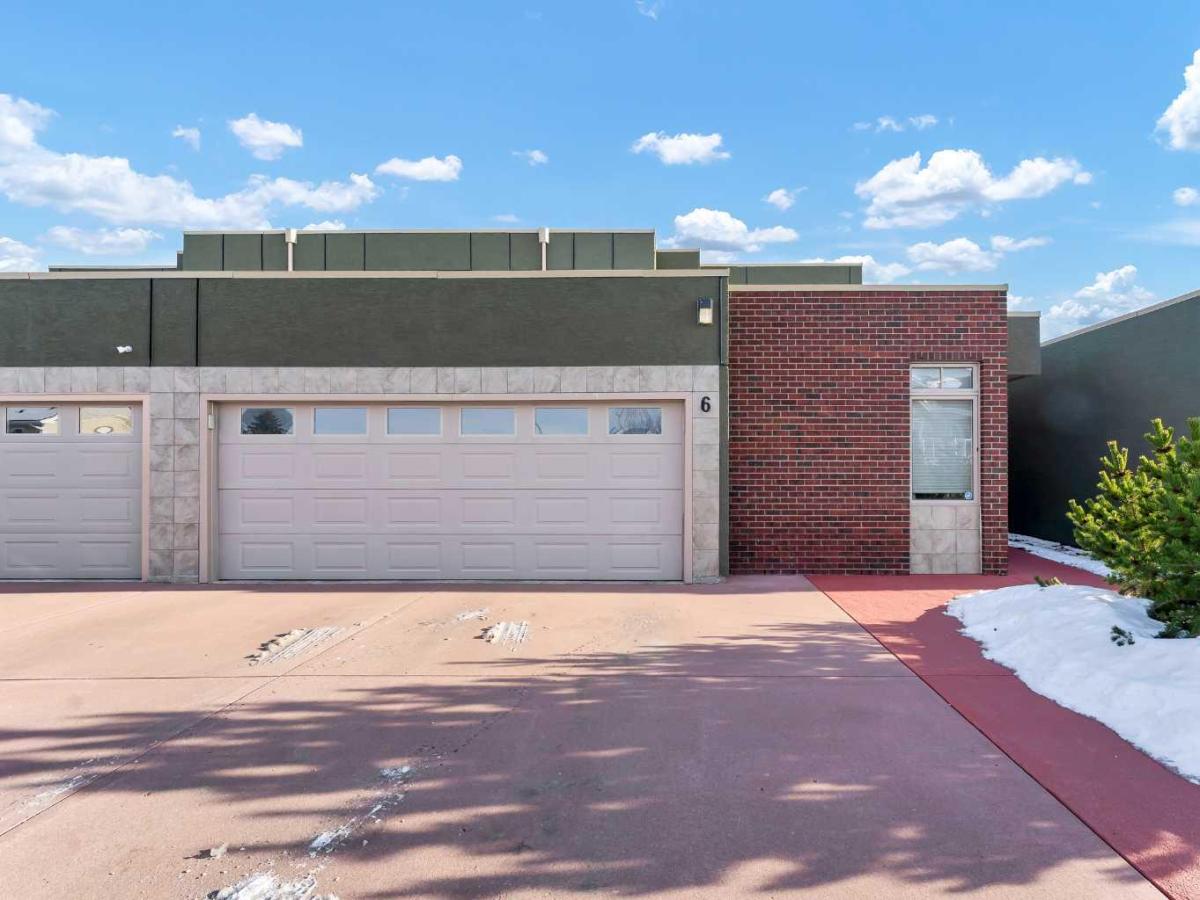 MLS #A2274095 image #0