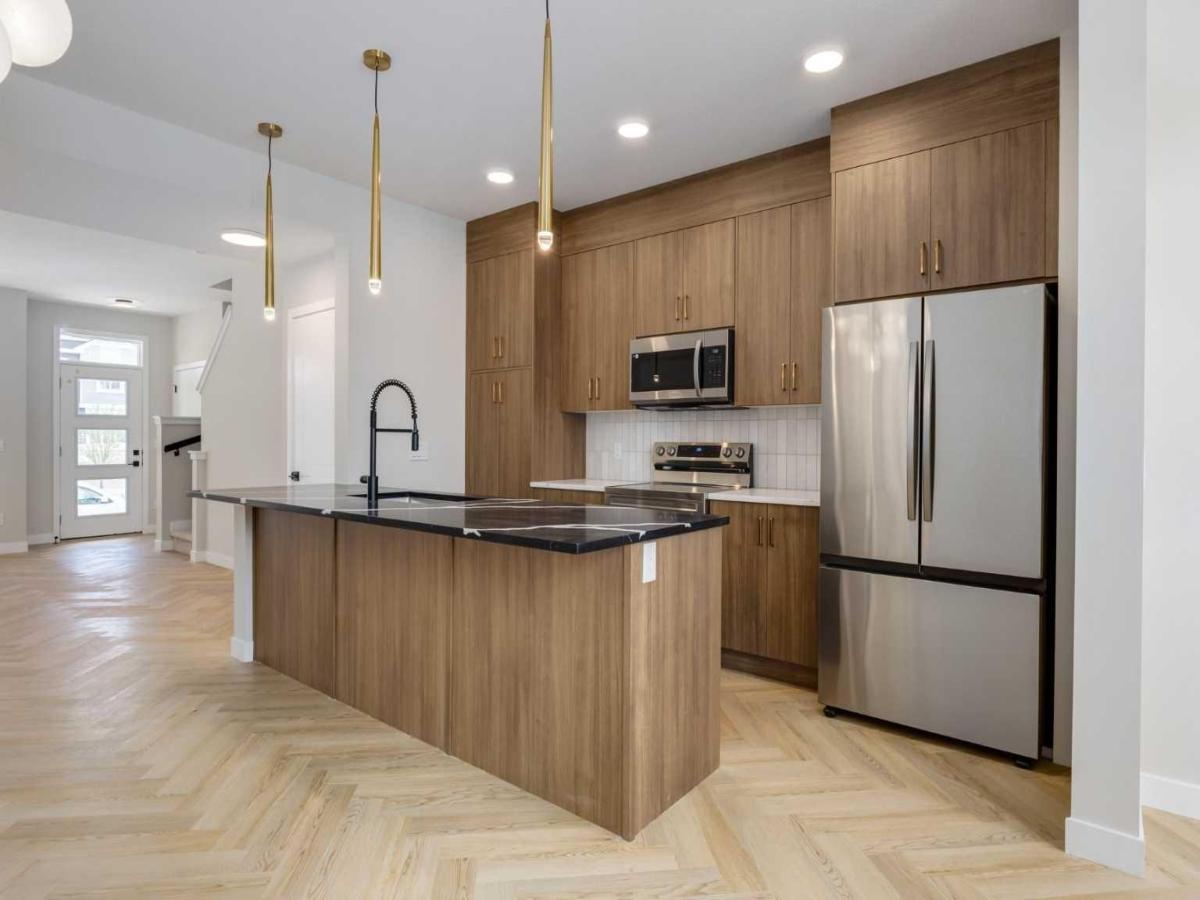 MLS #A2274395 image #0