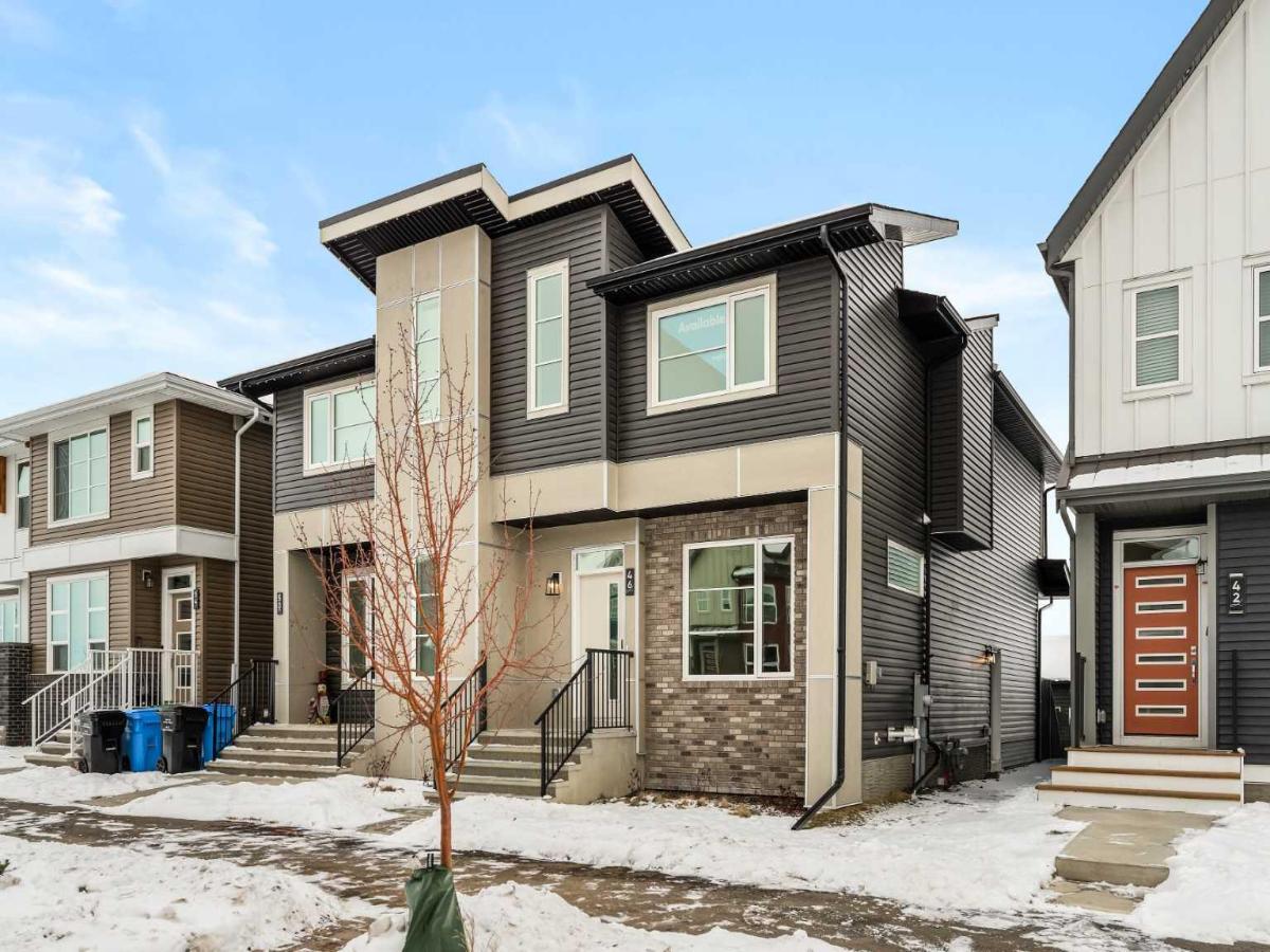 46 Starling Boulevard NW Calgary AB T3P 2V7 MLS #A2274470 MLS #A2274470 image #0