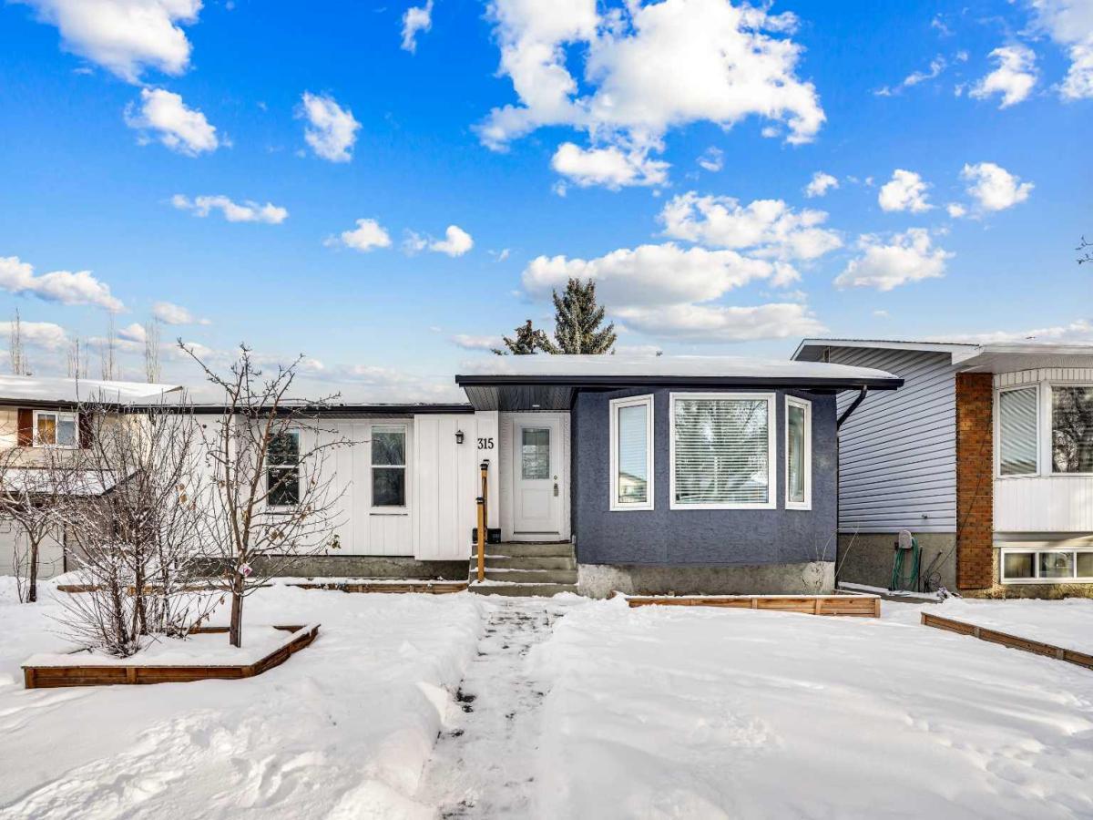 315 Templewood Place NE Calgary AB T1Y 4A7 MLS #A2274843 MLS #A2274843 image #0