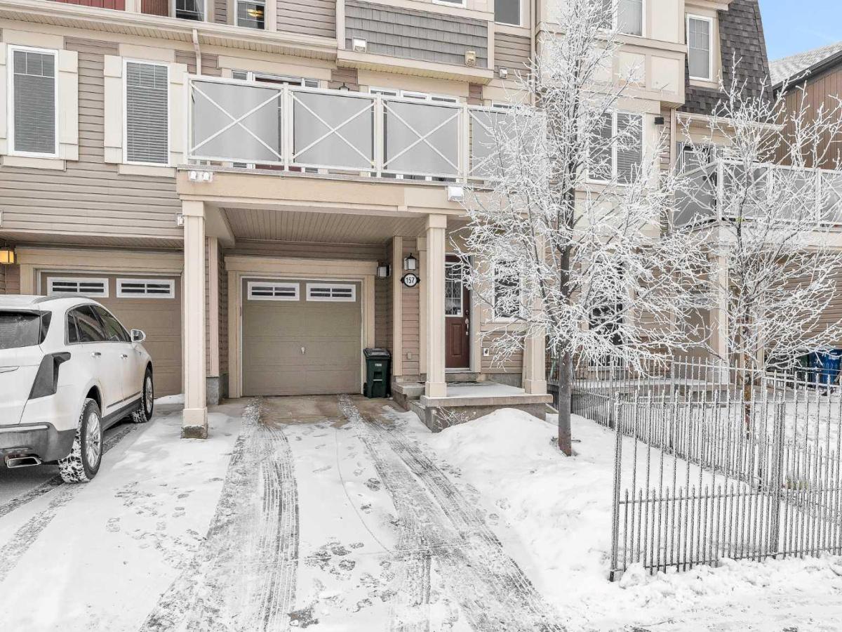 157 Windstone Avenue SW Airdrie AB T4B3R3 MLS #A2276923 MLS #A2276923 image #0