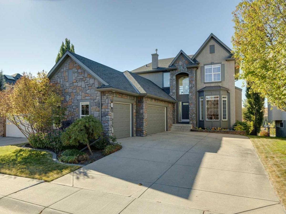 Discovery Ridge MLS #A2277657 image #0