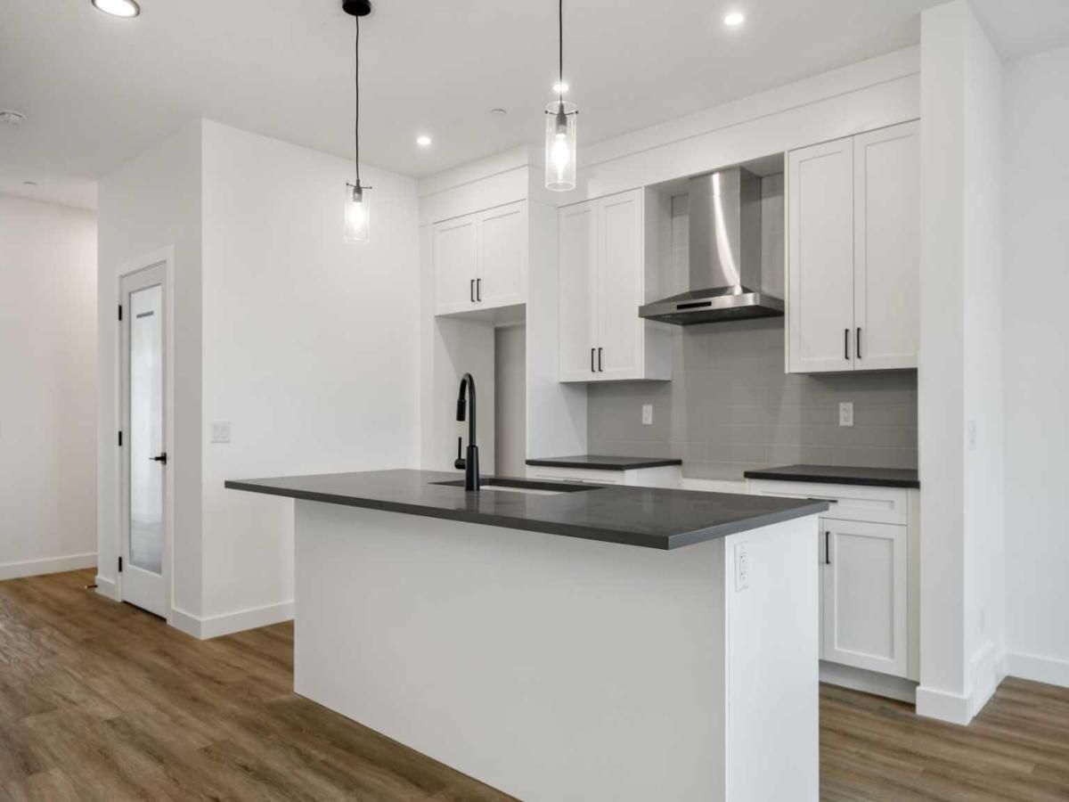 MLS #A2277936 image #0