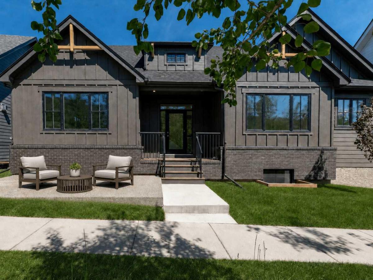 MLS #A2278906 image #0