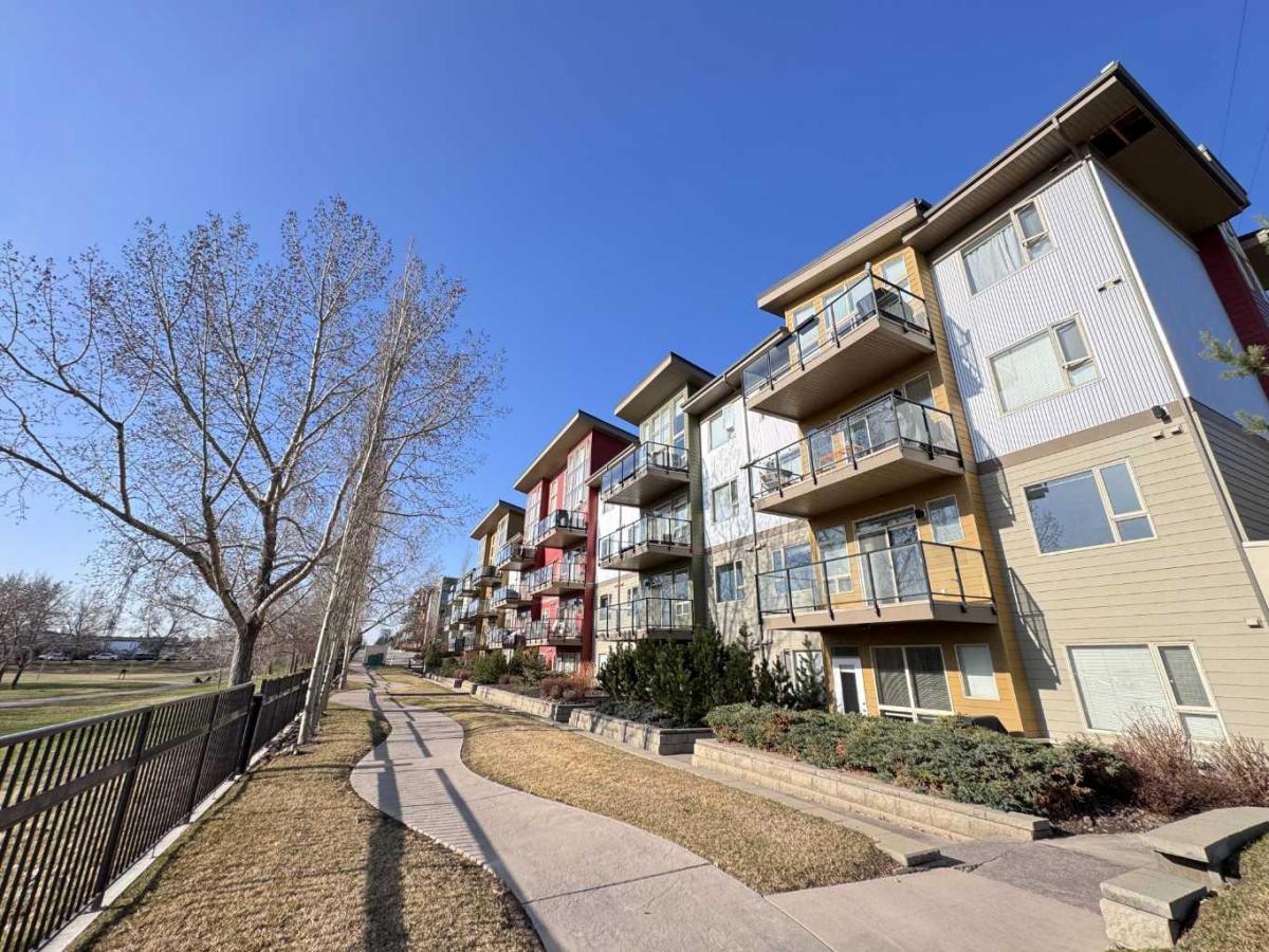 528, 4303 1 Street NE Calgary AB T2E 7M3 | MLS #A2293314 MLS #A2293314 image #0