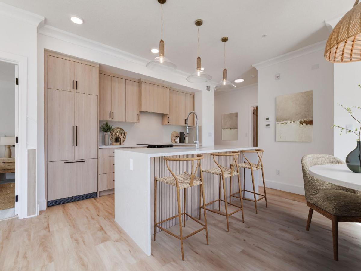 2403, 4270 Norford Avenue NW Calgary AB T3B 6A8 | MLS #A2300617 MLS #A2300617 image #0