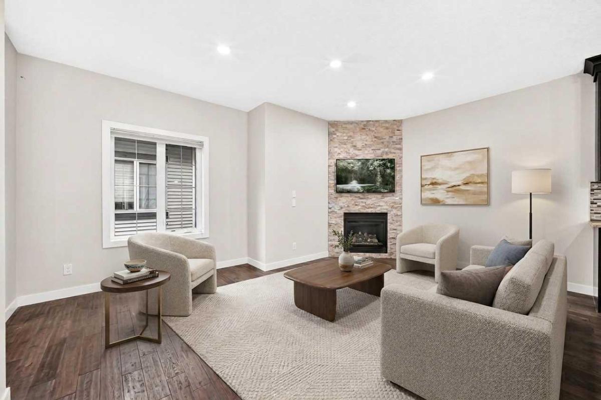 2, 309 15 Avenue NE Calgary AB T2E 1H3 | MLS #A2307511 MLS #A2307511 image #0