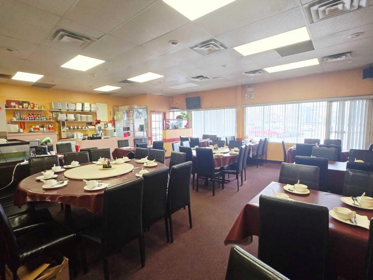 Calgary AB | MLS #A2311835 MLS #A2311835 image #0