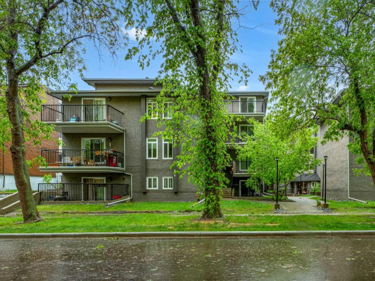 208, 819 4A Street NE Calgary AB T2E 3W3 | MLS #A2318335 MLS #A2318335 image #0