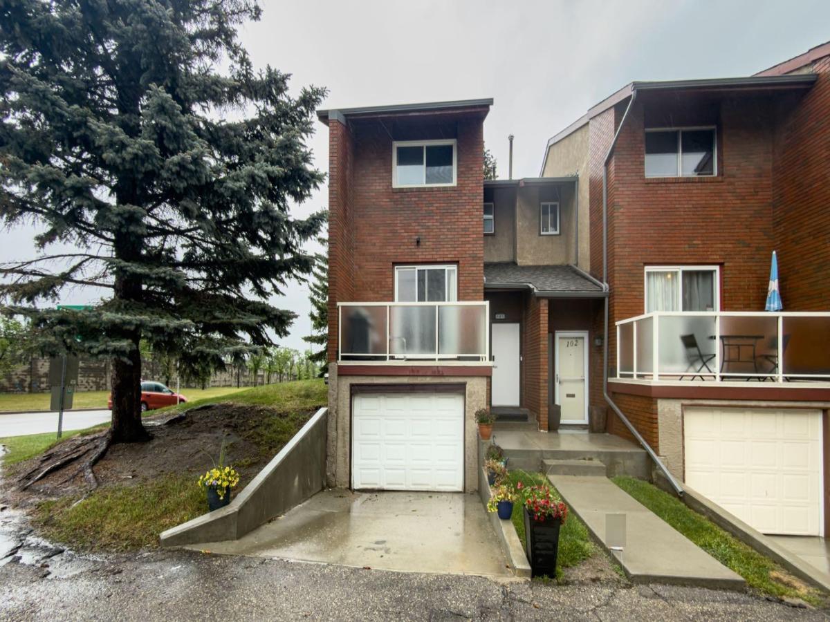 101, 1305 Glenmore Trail Calgary AB T2V4Y8 | MLS #A2318881 MLS #A2318881 image #0