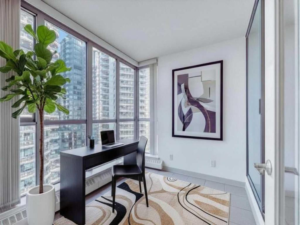 804, 650 10 Street SW Calgary AB T2P 5G4 | MLS #A2319444 MLS #A2319444 image #0