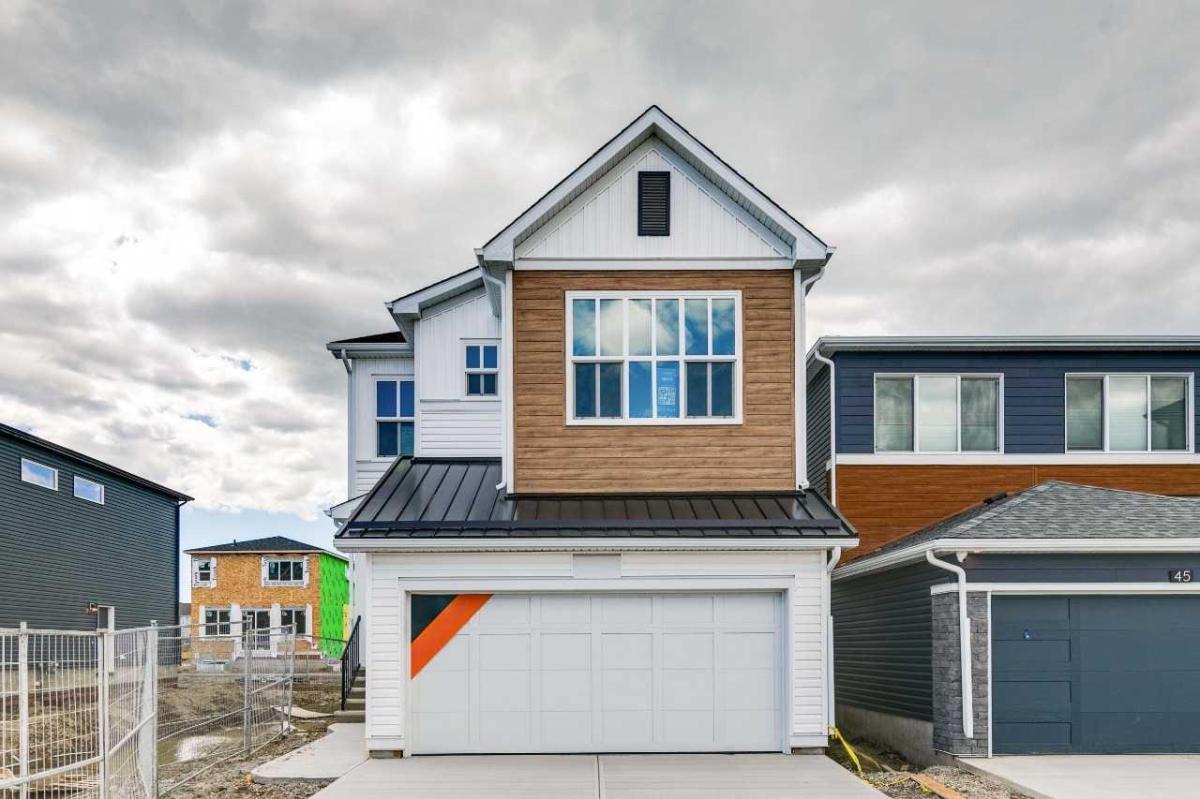 41 Belmont Row SW Calgary AB T2X 6E6 | MLS #A2319947 MLS #A2319947 image #0