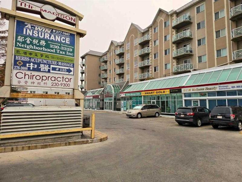 142, 1518 Centre Street NE Calgary AB T2E 2R9 | MLS #A2320254 MLS #A2320254 image #0