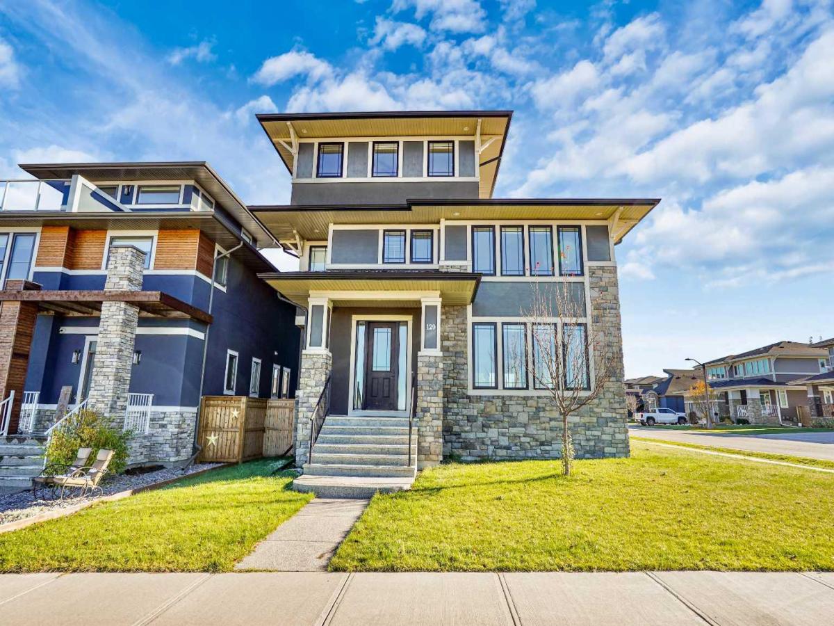 129 South Harmony Drive Rural Rocky View County AB T3Z 0C5 | MLS #A2320455 MLS #A2320455 image #0