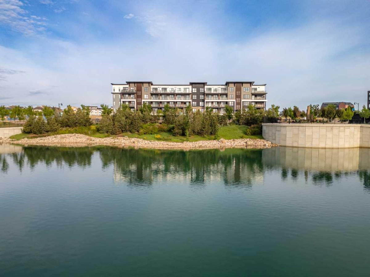 8206, 1802 Mahogany Boulevard SE Calgary AB T3M 4A5 | MLS #A2320518 MLS #A2320518 image #0