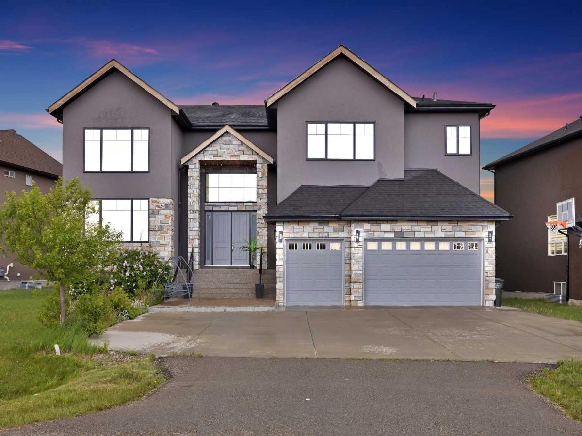 126 Cambridge Park Way Rural Rocky View County AB T1Z0A2 | MLS #A2323199 MLS #A2323199 image #0