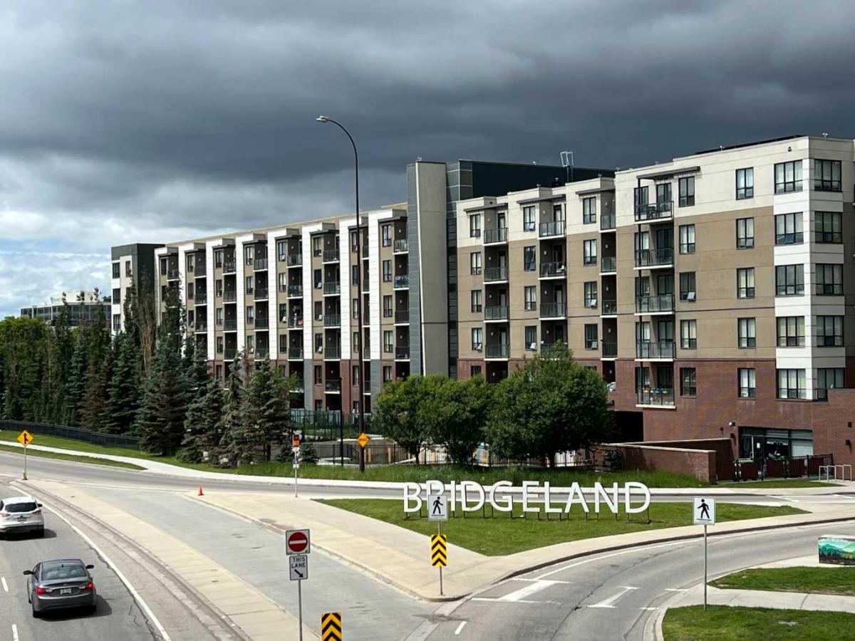 224, 955 Mcpherson Road NE Calgary AB T2E 6V3 | MLS #A2323431 MLS #A2323431 image #0