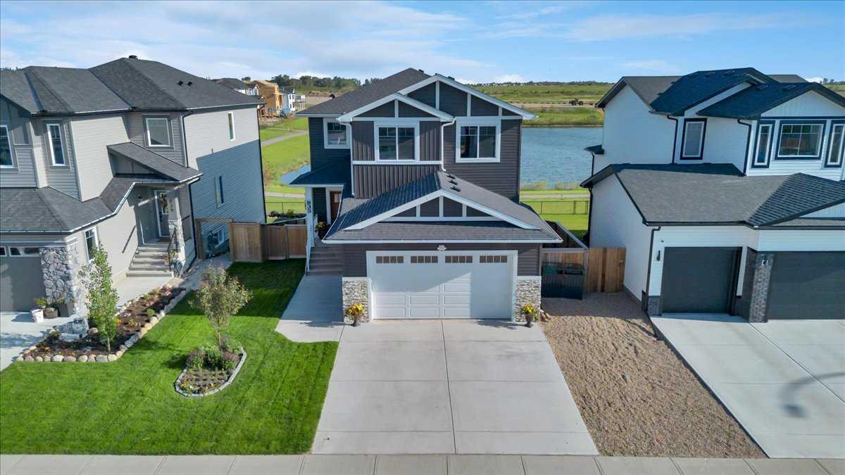 835 Lakewood Circle Strathmore AB T1P0G7 | MLS #A2324991 MLS #A2324991 image #0