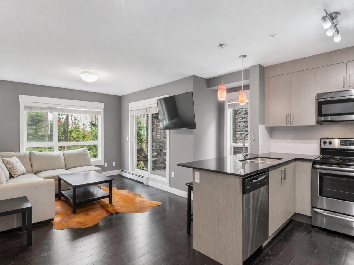 3115, 240 Skyview Ranch Road NE Calgary AB T3N 0P4 | MLS #A2325040 MLS #A2325040 image #0