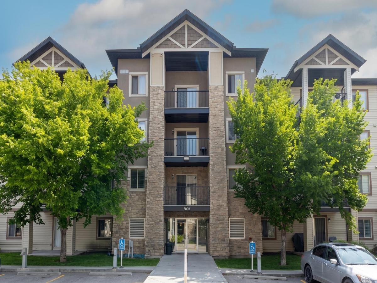 3403, 16969 24 Street SW Calgary AB T2Y 0L2 | MLS #A2325980 MLS #A2325980 image #0