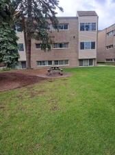 222, 8235 Elbow Drive SW Calgary AB T2V 1K6 | MLS #A2329013 MLS #A2329013 image #0