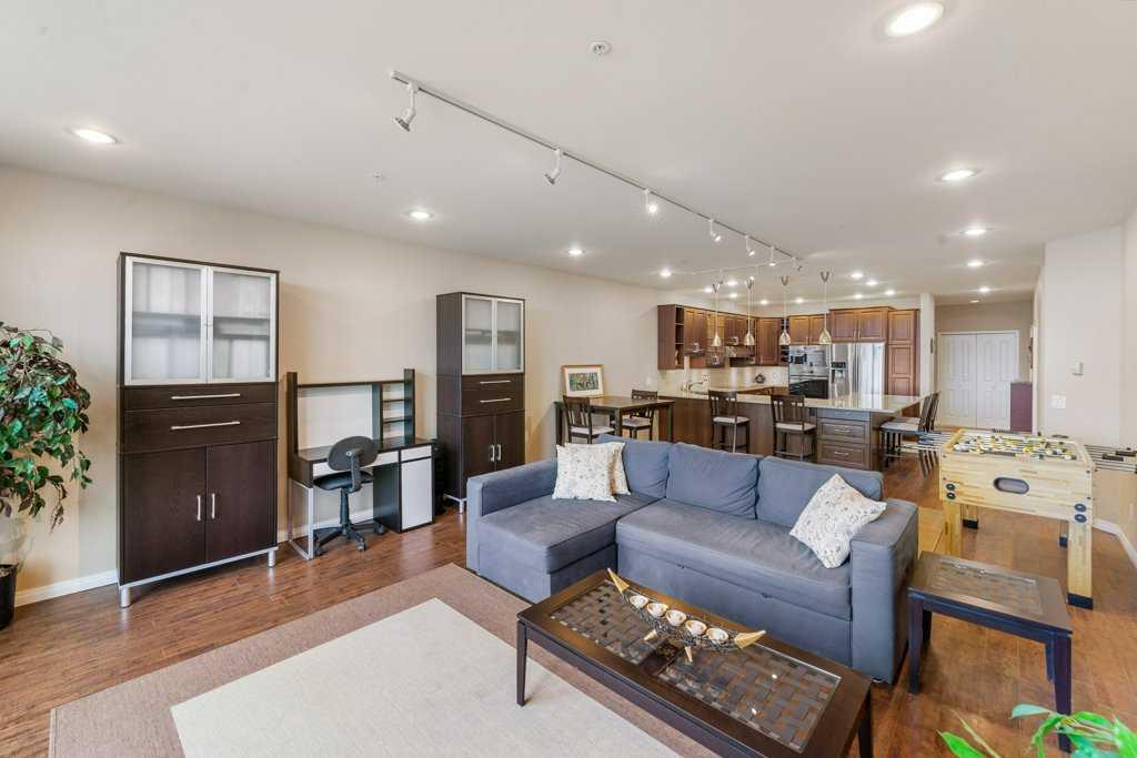 402, 103 10 Avenue NW Calgary AB T2M 0B4 | MLS #A2331090 MLS #A2331090 image #0