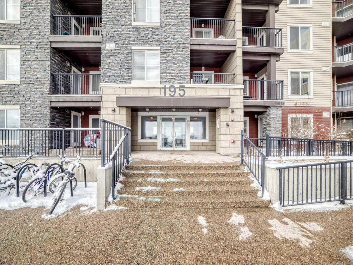 111, 195 Kincora Glen Road NW Calgary AB T3R0S3 | MLS #A2333336 MLS #A2333336 image #0
