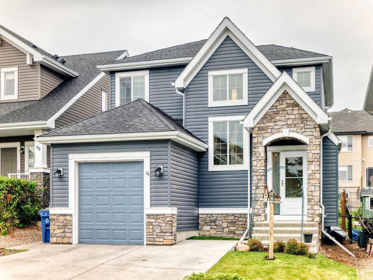 64 Sunset Square Cochrane AB T4C 0H4 | MLS #A2336754 MLS #A2336754 image #0