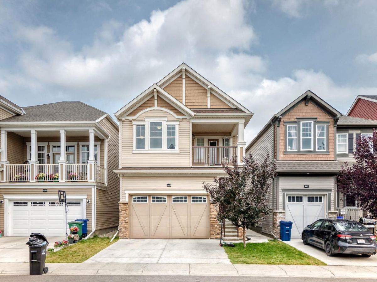 446 windrow Common SW Airdrie AB T4B 4K2 | MLS #A2337314 MLS #A2337314 image #0