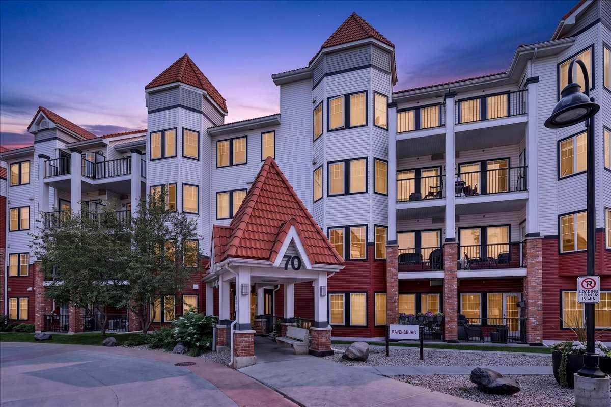 303, 70 Royal Oak Plaza NW Calgary AB T3G0C6 | MLS #A2337346 MLS #A2337346 image #0