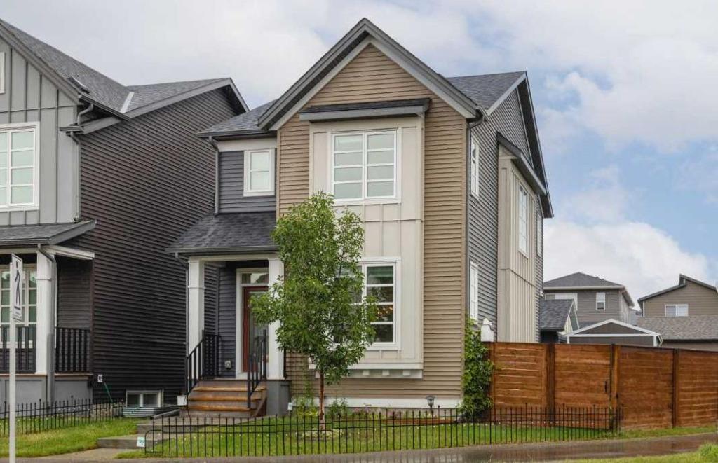 Walden MLS #A2337798 image #0