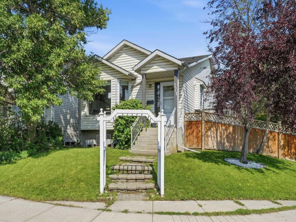 Erin Woods MLS #A2338160 image #0