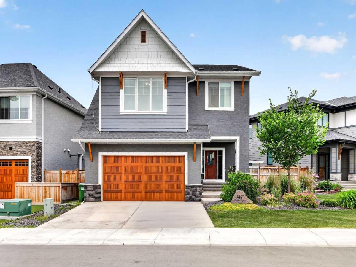 147 Marina Landing SE Calgary AB T3M 2B5 | MLS #A2338278 MLS #A2338278 image #0