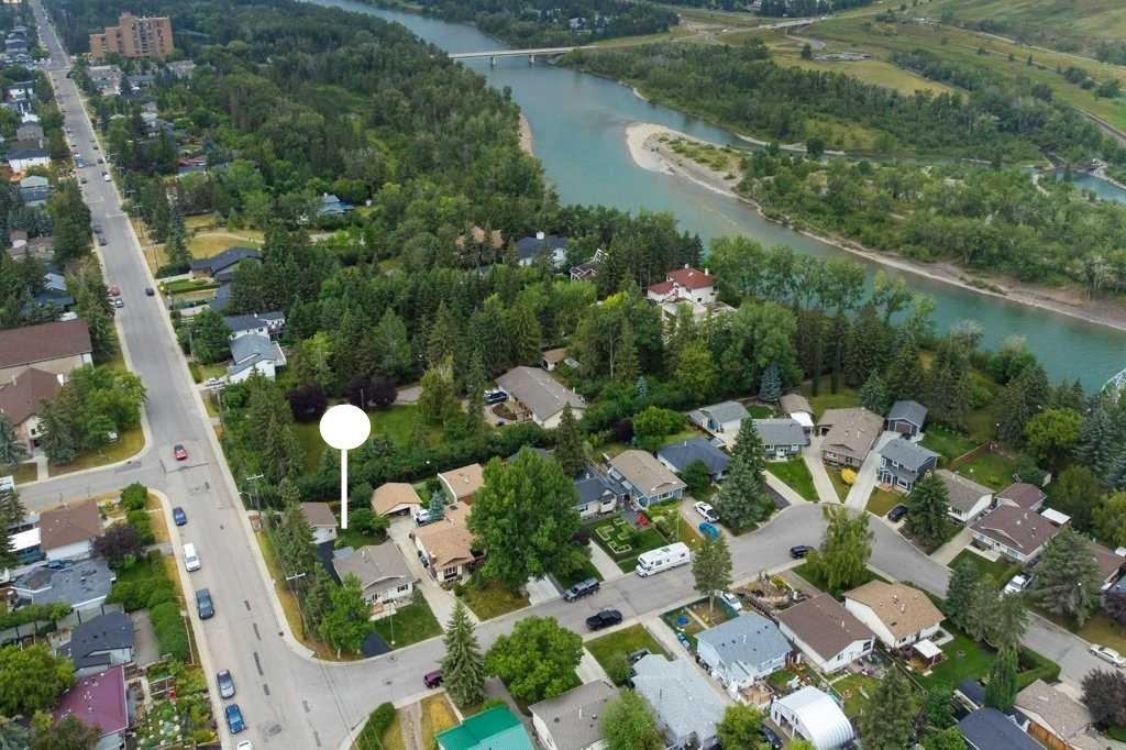 198 Bow Green Crescent NW Calgary AB T3B4R8 | MLS #A2338294 MLS #A2338294 image #0