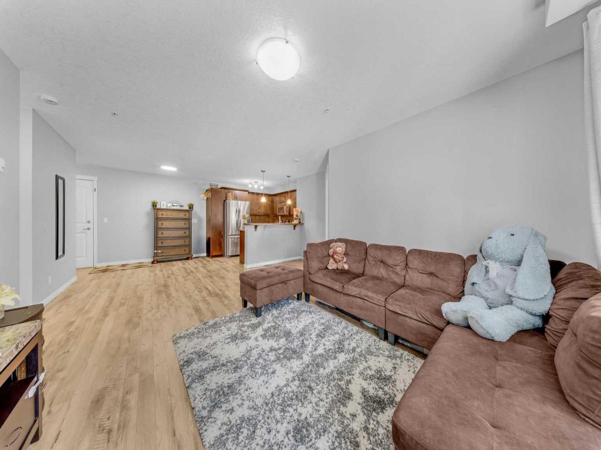 Country Hills MLS #A2338732 image #0