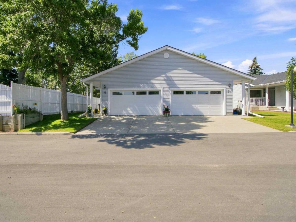 Lincoln Park MLS #A2339417 image #0