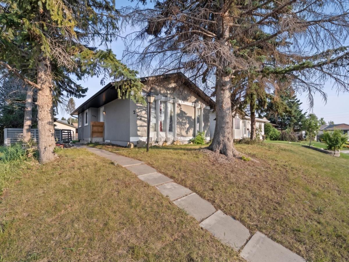 MLS #A2341205 image #0