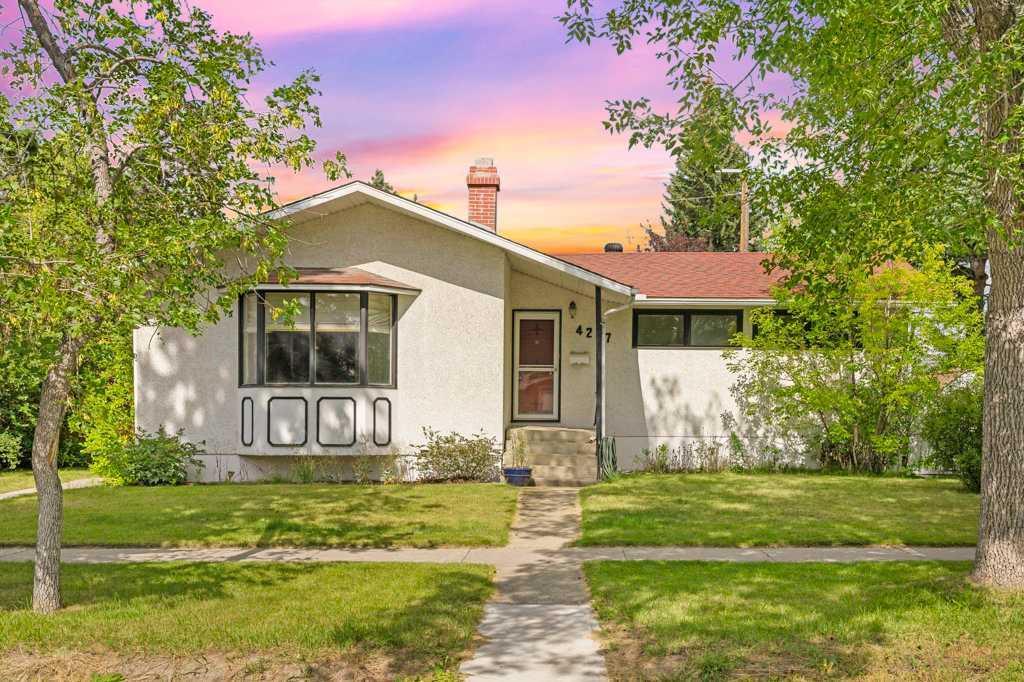 4207 Brisebois Drive NW Calgary AB T2L 2G1 | MLS #A2341263 MLS #A2341263 image #0